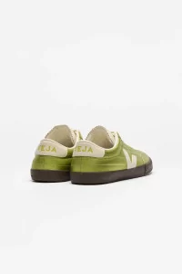 VEJA Panenka Leather – Pagi Pierre Eagle | Centre Commercial
